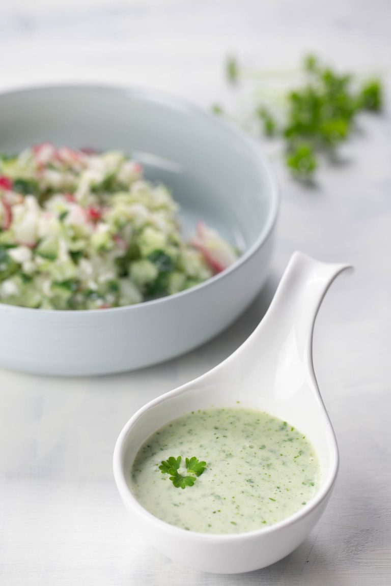 Leichtes Dressing mit Buttermilch - Rezept zum Ausdrucken Leichtes Dressing mit Buttermilch - Rezept zum Ausdrucken