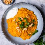 Fenchelsalat mit Datteln und Walnussdressing