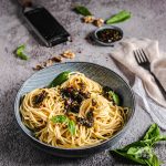 Gebratener Radicchio mit vegetarischer Pasta