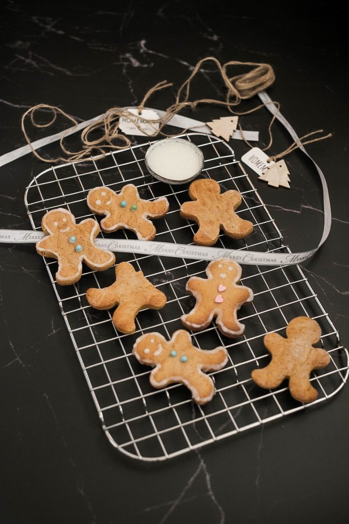 Einfache Lebkuchen-Männchen zum Ausstechen – Herzgedanke Einfache Lebkuchen-Männchen zum Ausstechen – Herzgedanke