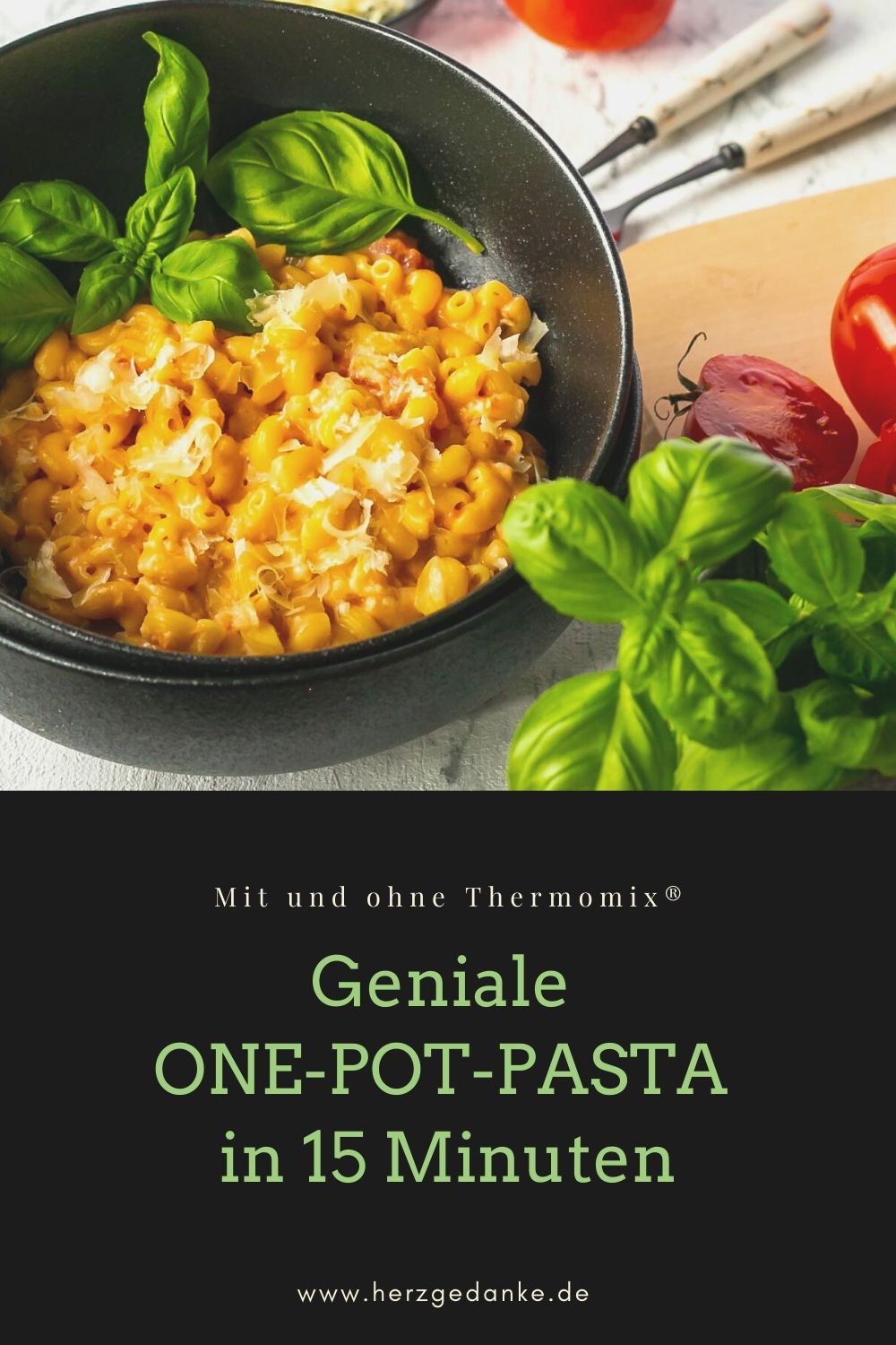 One-Pot-Pasta mit Tomate in 15 Minuten